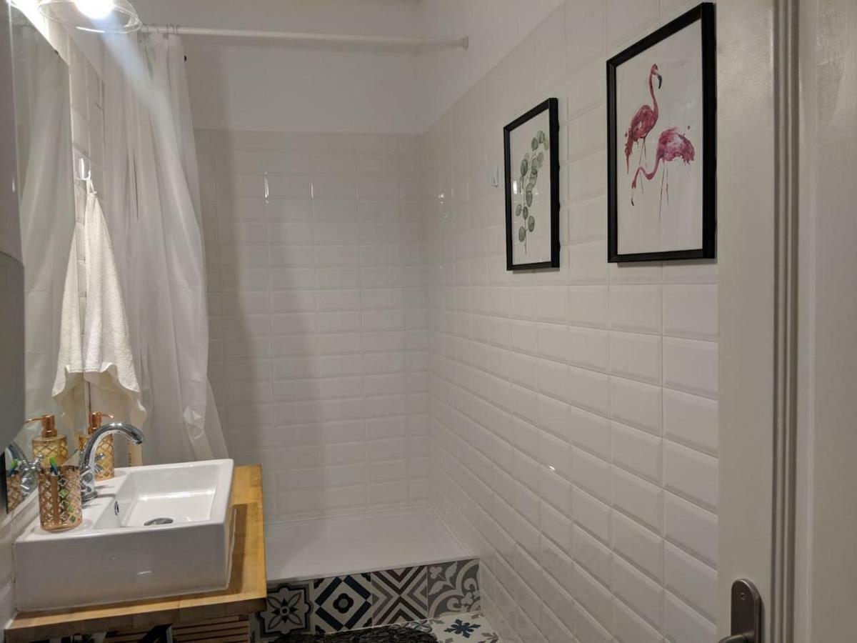Charming One Bedroom Flat ลิสบอน ภายนอก รูปภาพ