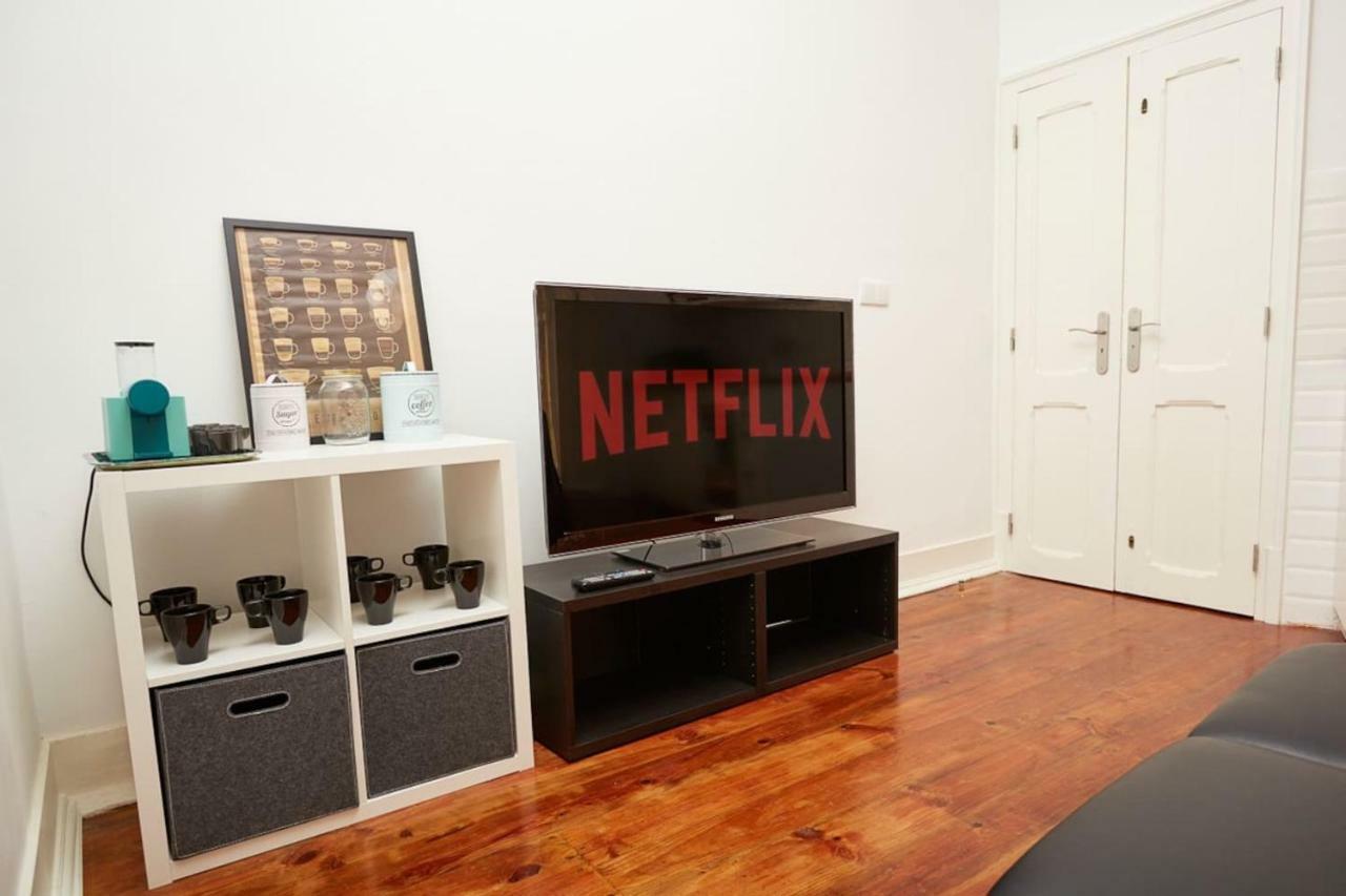 Charming One Bedroom Flat ลิสบอน ภายนอก รูปภาพ